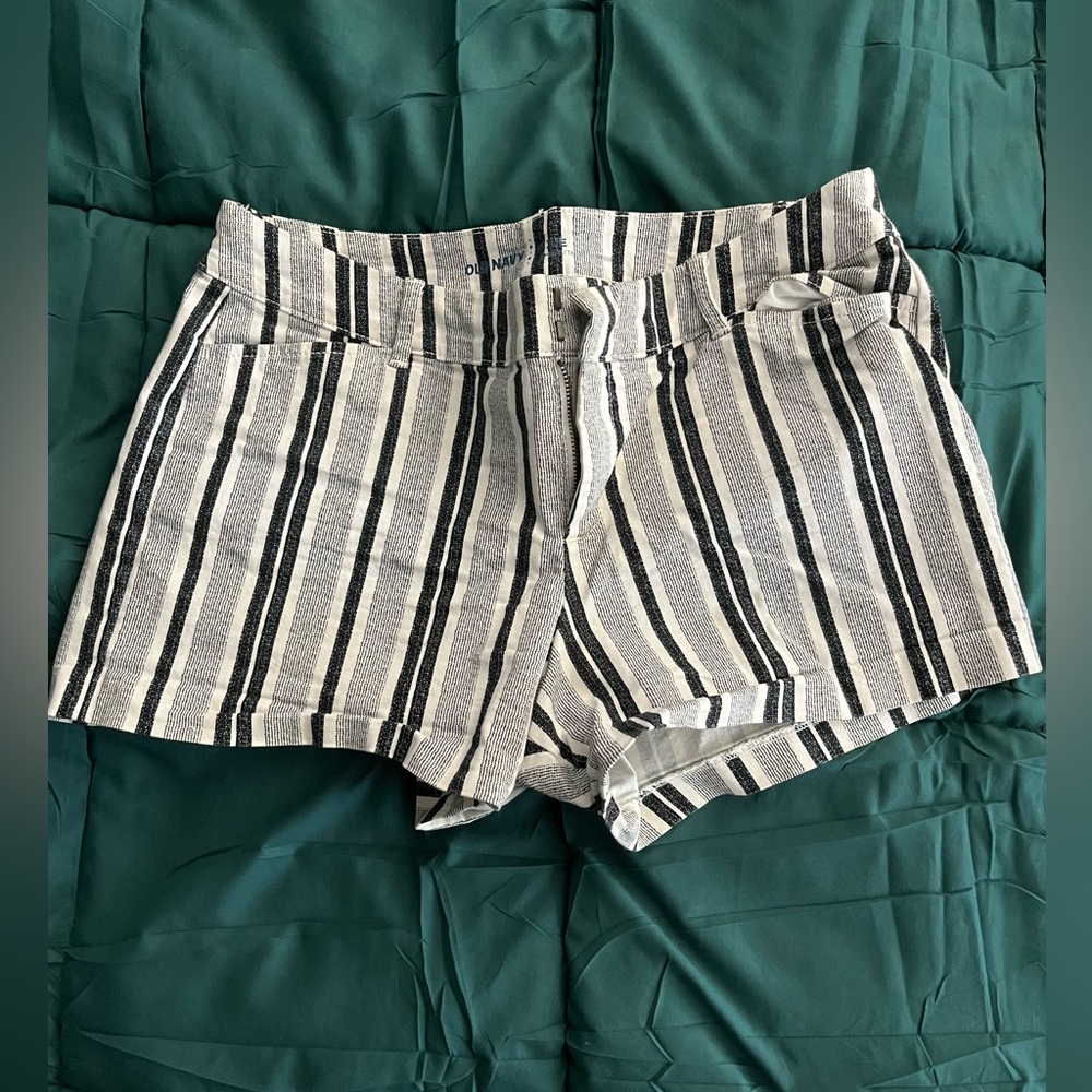 Black and white striped mid rise shorts
